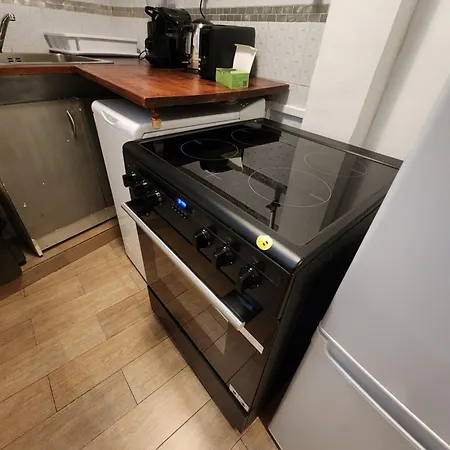 Apartment Charming Canal Saint-martin Republique Paris