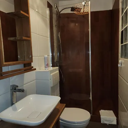 Apartment Charming Canal Saint-martin Republique Paris